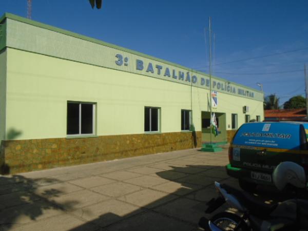 Homem é ferido a golpes de faca em bar no bairro Irapuá II
