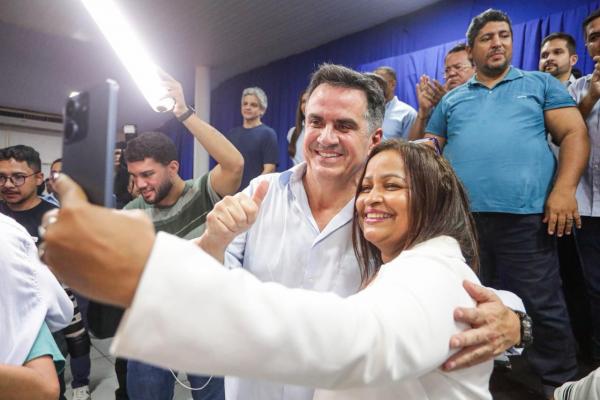 Com Joel nos braços do povo e Ciro ovacionado, multidão recebe pré-candidatos na zona Norte(Imagem:Ascom)