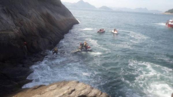 Seis corpos são achados em pedras no mar do Rio de Janeiro