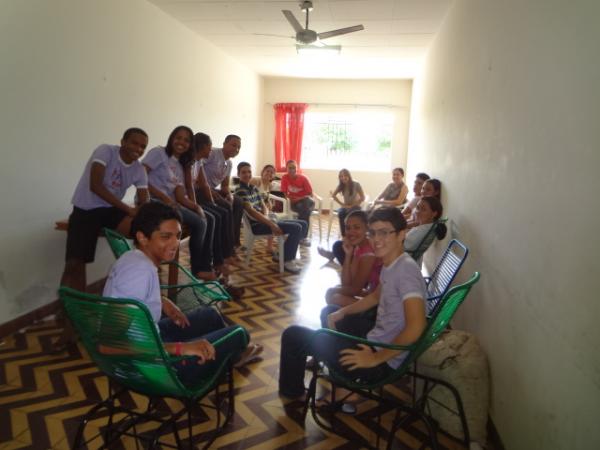 EJC realizou grupão aberto com jovens de Floriano