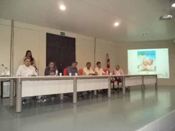 Saúde apresenta programa Olhar Bem em Floriano