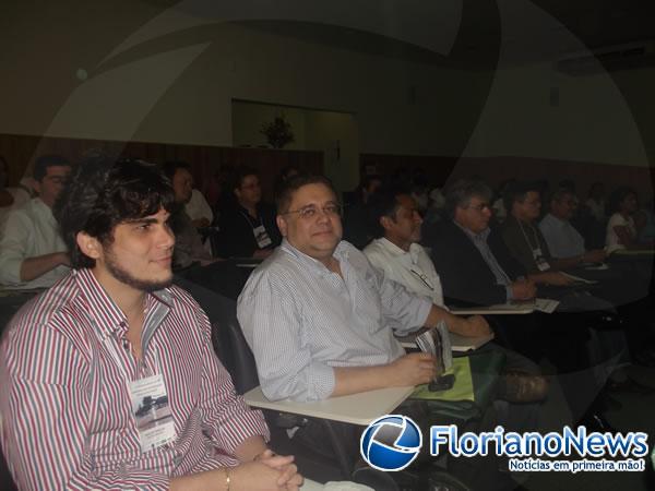 Floriano sedia II Jornada das Entidades Médicas do Piauí.(Imagem:FlorianoNews)