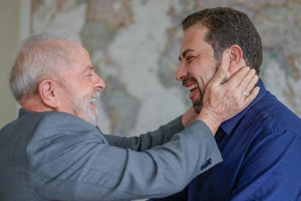 O presidente do PSOL, Juliano Medeiros, afirmou neste sábado ao blog que o partido terá candidato ao Senado por São Paulo. O partido vinha pleiteando a vaga de vice na chapa de F(Imagem:Reprodução)