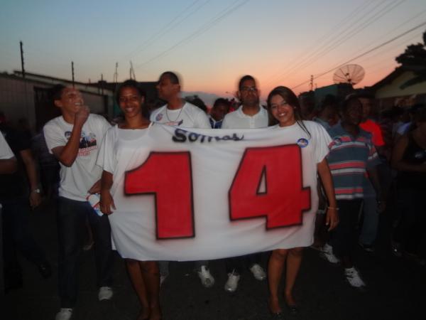 Coliga&ccedil;&atilde;o: Floriano Seguindo em Frente(Imagem:FlorianoNews)