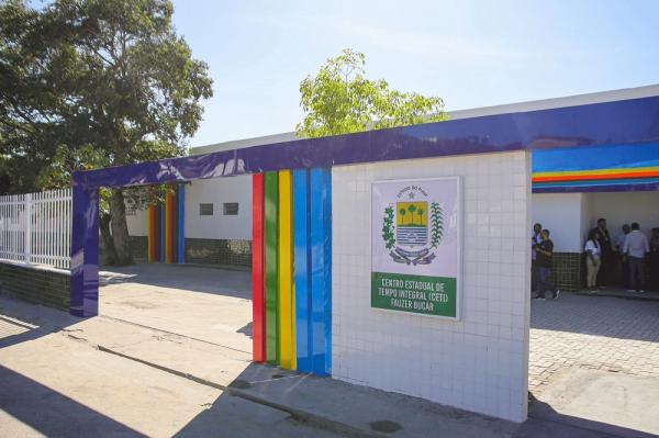 Em Floriano, Governo do Piau&iacute; entrega reforma de escola de tempo integral. (Imagem:Divulga&ccedil;&atilde;o)