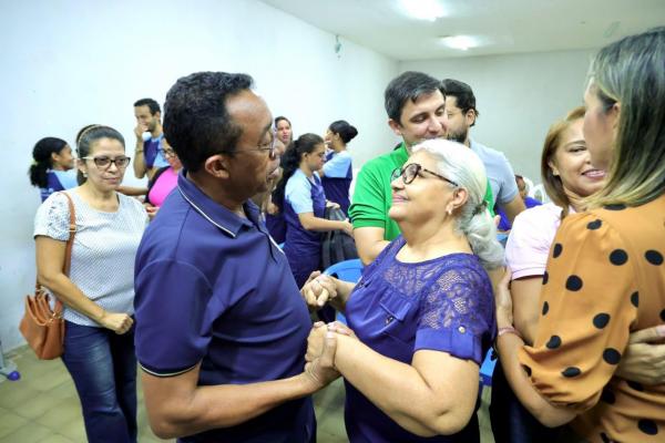 Joel Rodrigues ouve demandas de pessoas com deficiência e neurodivergentes(Imagem:Ascom)