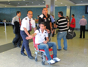 Ganso passará por cirurgia e