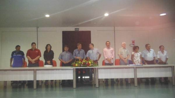 Rede Municipal de Ensino de Floriano abre ano letivo 2013