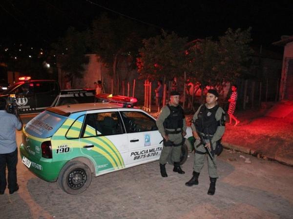 Adolescente é morto na porta de casa na Zona Leste de Teresina