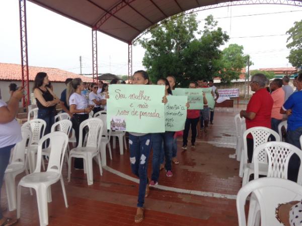  Mesa Redonda acerca de Pol&iacute;ticas P&uacute;blicas em Floriano(Imagem:FlorianoNews)