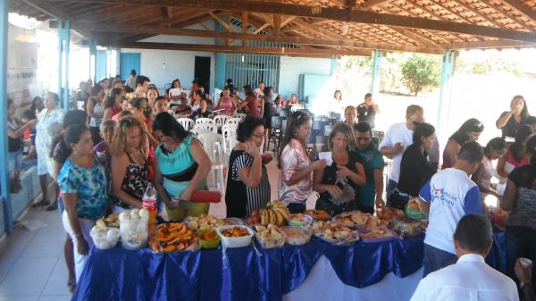 Encerrado curso de reeduca&ccedil;&atilde;o alimentar no munic&iacute;pio de Bar&atilde;o de Graja&uacute;.(Imagem:FlorianoNews)