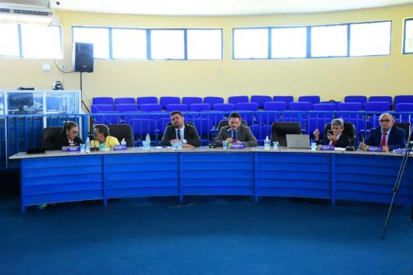 C&acirc;mara Municipal de Floriano abre o ciclo de sess&otilde;es da segunda quinzena de abril(Imagem:CMF)