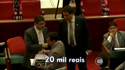 Deputados estaduais do Piauí aumentam o próprio salário em 25%