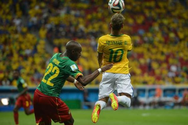  Brasil e Camar&otilde;es se enfrentaram no est&aacute;dio Man&eacute; Garrincha pela Copa de 2014.(Imagem:Marcello Casal jr/Ag&ecirc;ncia Brasil.)