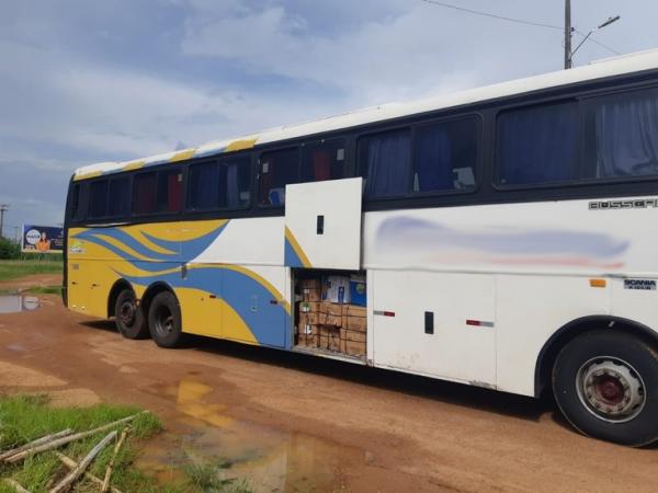 1,4 tonelada de camar&atilde;o transportado sem a devida documenta&ccedil;&atilde;o sanit&aacute;ria &eacute; apreendido pela PRF em Campo Maior (PI).(Imagem:Divulga&ccedil;&atilde;o/PRF)