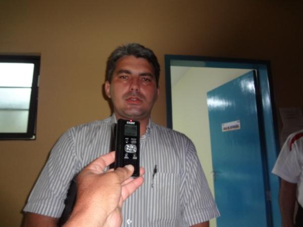 Maur&iacute;cio Bezerra, Secret&aacute;rio de Sa&uacute;de.(Imagem:FlorianoNews)