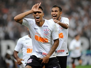 Carille repete Corinthians que venceu clássico para duelo na Copa do Brasil