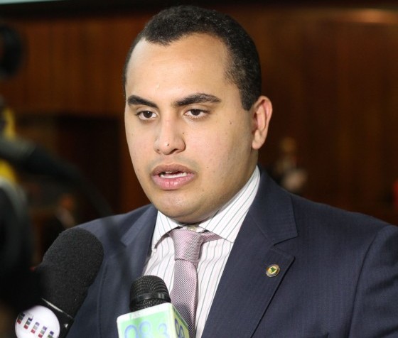 Georgiano Neto cobra energia elétrica para zona rural de Massapê do Piauí