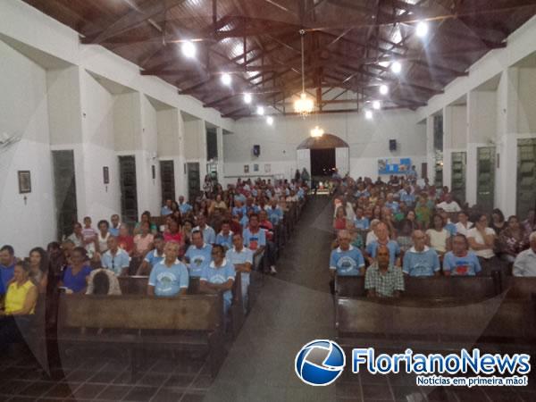 Igreja de São José Operário realiza missa dedicada aos pais.(Imagem:FlorianoNews)