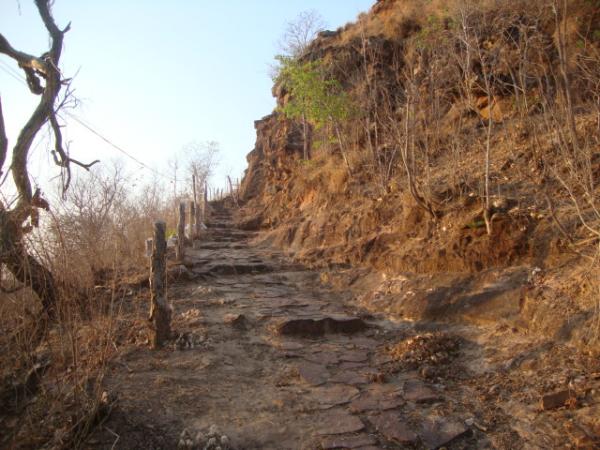 Subindo o Morro de Santa Teresa(Imagem:reda&ccedil;&atilde;o)