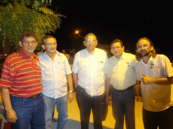 Encontro do PMDB em Bar&atilde;o de Graja&uacute;. (Imagem:FlorianoNews)