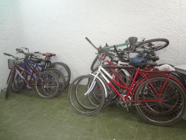 Produtos de furto recuperados pela pol&iacute;cia ser&atilde;o doados.(Imagem:FlorianoNews)