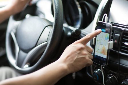 Motoristas de aplicativos querem barrar projeto que limita número de veículos