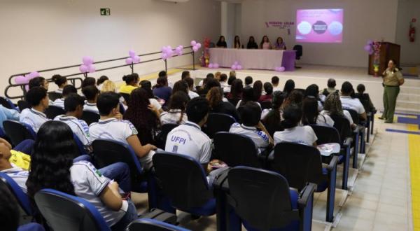 Prefeitura de Floriano promove palestra sobre enfrentamento à violência contra a mulher