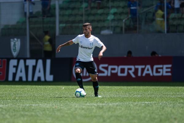 Matheus Henrique, do Gr&ecirc;mio, &eacute; outra novidade na convoca&ccedil;&atilde;o.(Imagem:Marcelo Alvarenga/MS+Sports BH)
