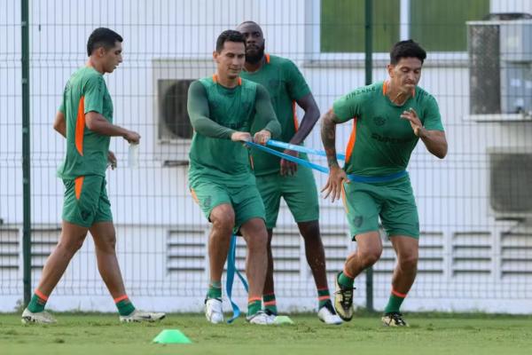 Ganso treina no Fluminense.(Imagem:RENER PINHEIRO / FLUMINENSE F.C.)