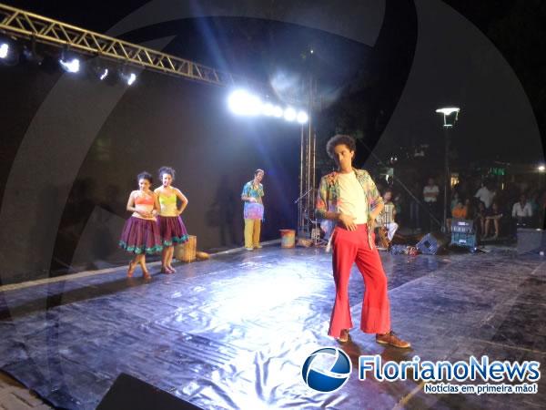 Projeto Palco Giratório apresentou espetáculo