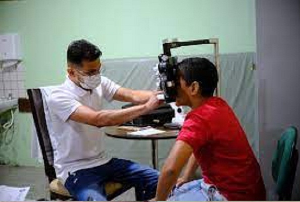 Projeto Viver leva atendimento oftalmológico para crianças e adolescentes do Cies