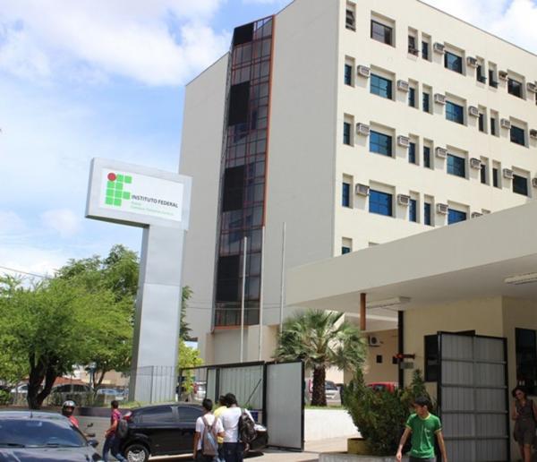 Instituto Federal do Piauí encerra inscrições para 990 vagas em cursos técnicos neste domingo (16)
