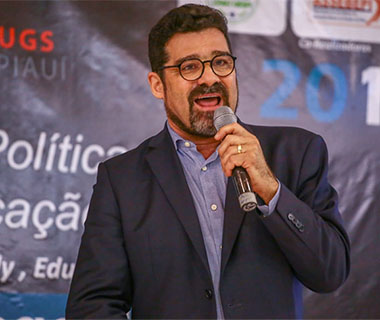 No Piauí, promotor do MS sugere lei que endurece regras nas escolas