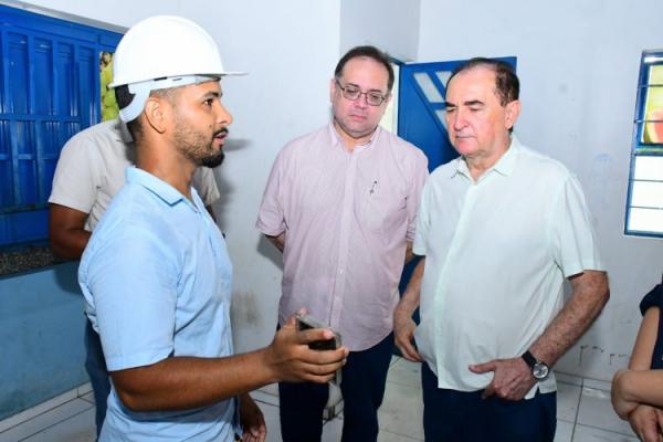 Equipe da Prefeitura realiza visita técnica à reforma do CAPS II(Imagem:Secom)