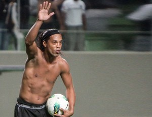 Gepe reforça escolta do Galo por R49, e Fla faz alerta antimoedas