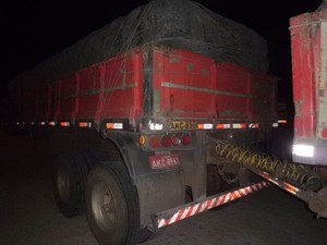 Caminhoneiro é roubado após dar carona para mulher em BR no Piauí