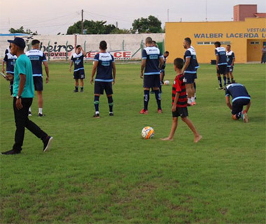 Obra para receber Santos muda estreia do Altos no Piauiense