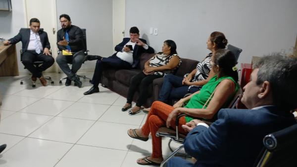 Desafios do Mercado Público Central são debatidos em reunião com vereadores e permissionários