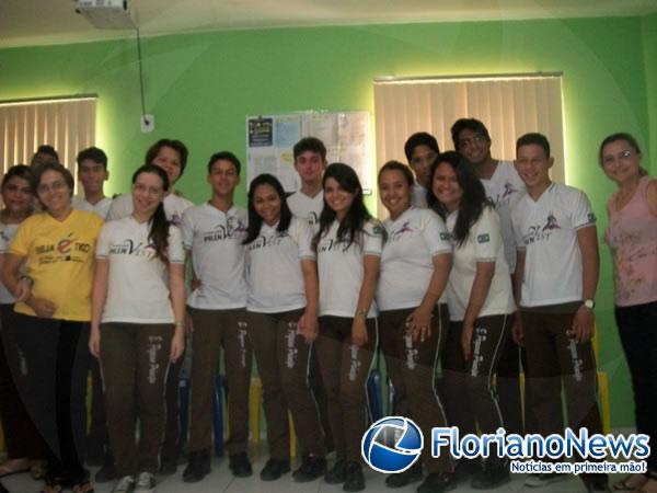 Psicóloga e professora dão dicas para estudantes da Escola Pequeno Príncipe que farão prova do Enem.(Imagem:FlorianoNews)