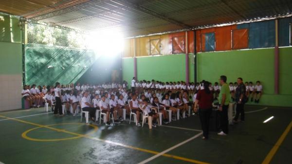 Secretária de Meio Ambiente ministrou palestra na Escola Pequeno Príncipe.(Imagem:FlorianoNews)