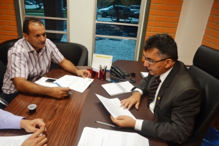Governo libera obra solicitada por Aluíso Martins