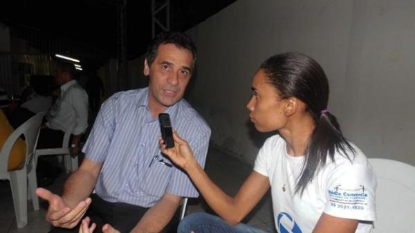 Prefeito Gilberto J&uacute;nior(Imagem:FlorianoNews)