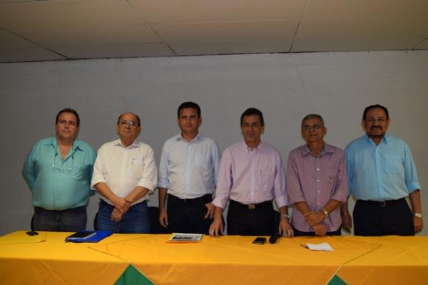 Criada Associação dos Prefeitos da Região Centro Sul do Piauí.(Imagem:Secom)