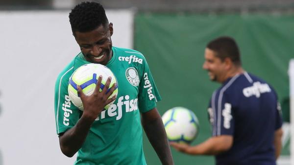 Ramires animava o t&eacute;cnico Jorge Sampaoli, que n&atilde;o chegou a acerto com o Palmeiras.(Imagem:Cesar Greco / Ag. Palmeiras)