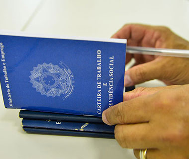 Taxa de desemprego cai no PI e é a 3ª mais baixa do Nordeste