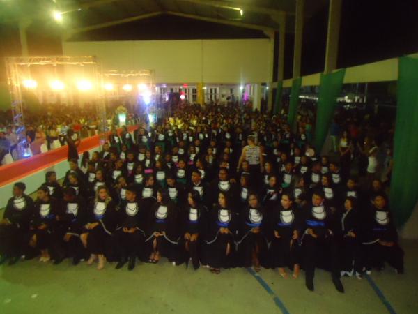 CEEP de Floriano realiza formatura de cursos t&eacute;cnicos.(Imagem:FlorianoNews)