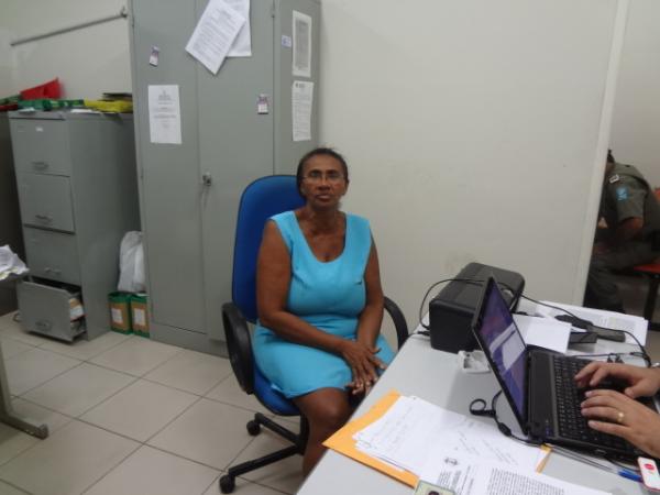 Mulher cai no conto do Vig&aacute;rio e perde 6 mil reais.(Imagem:FlorianoNews)