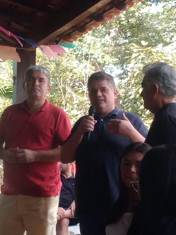 Maur&iacute;cio Bezerra recebe a visita do deputado estadual F&aacute;bio Xavier(Imagem:Reprodu&ccedil;&atilde;o)
