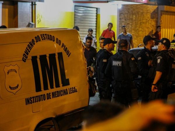 Policial foi morto quando saia de academia, na Zona Dul de Teresina.(Imagem:Jo&atilde;o Cunha/G1)